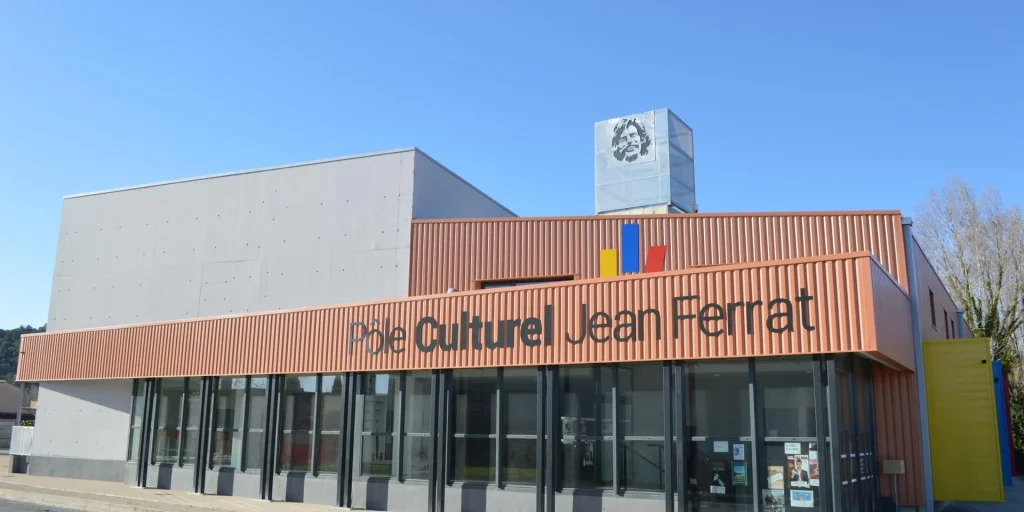 Pôle culturel Jean Ferrat Sauveterre