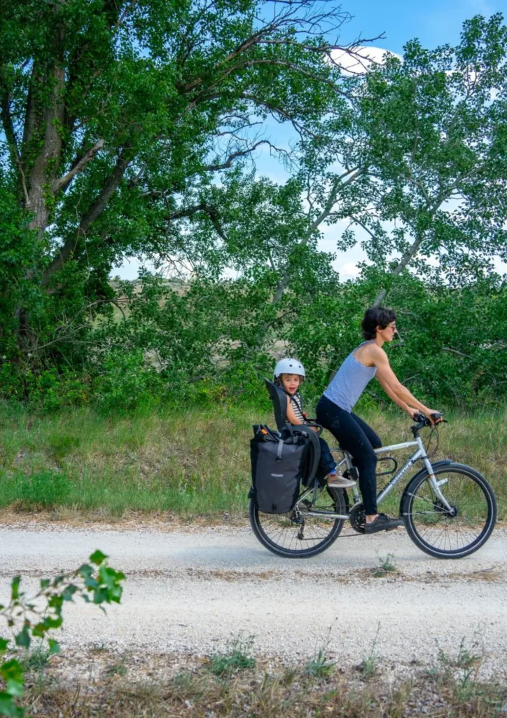 Micro aventure vélo du pont d'Avignon au Pont du Gard