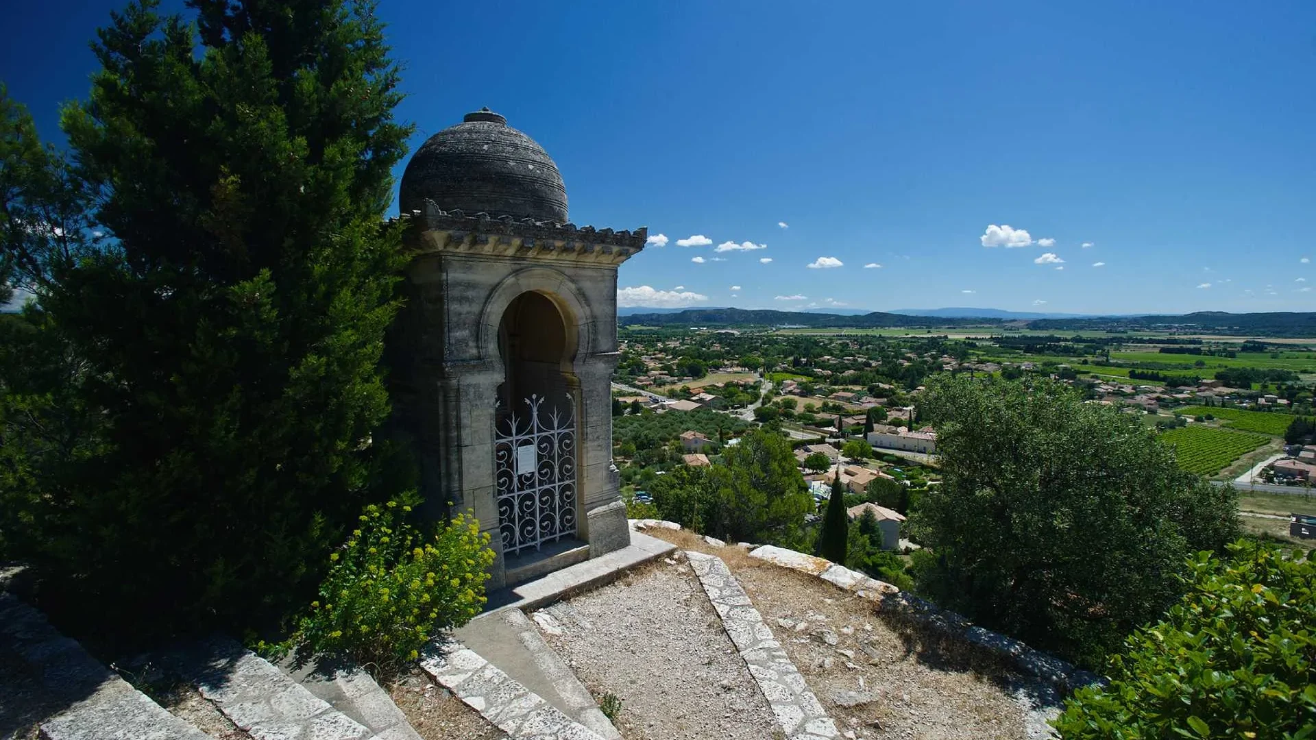 sanctuaire notre dame rochefort-du-gard