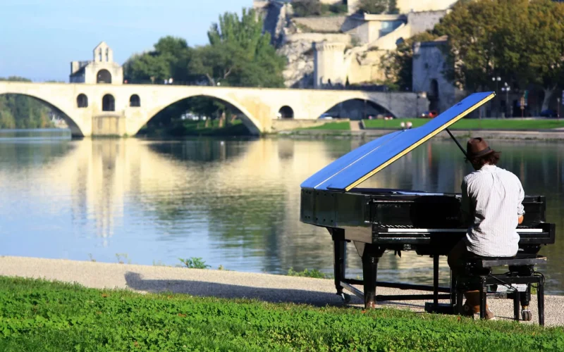 Pianiste Pont d'Avignon